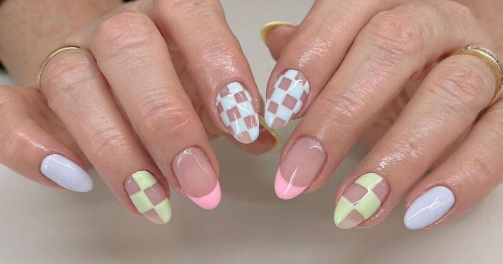 Checkerboard Nails