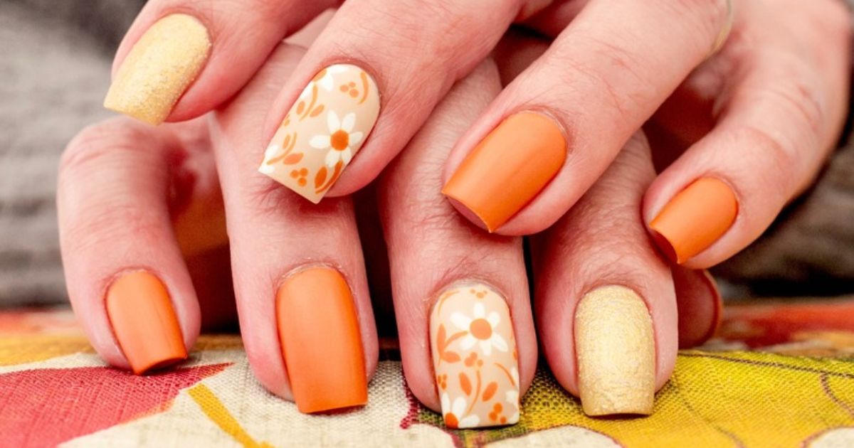 Must-Try Pink and Orange Nail Ideas for Summer