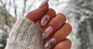 Pink Christmas Nail Ideas, From Dainty to Retro