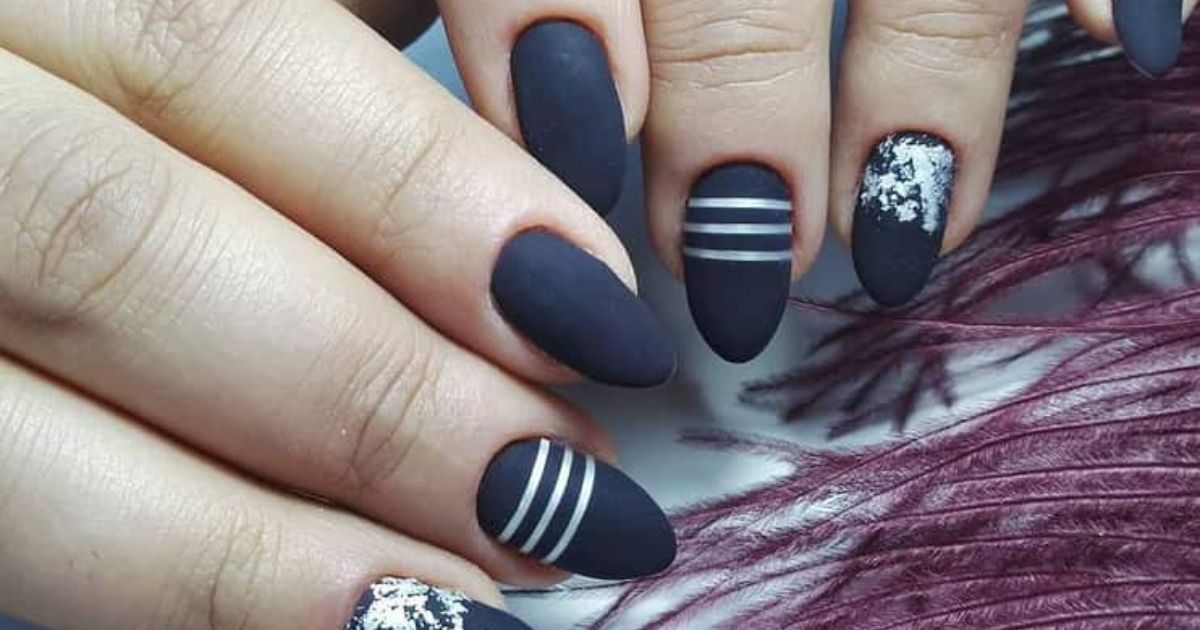 16 Sweet 16 Nail Designs to Spark on Your Special Day