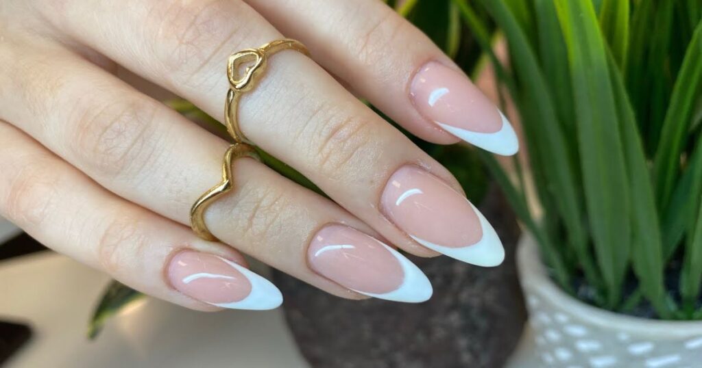 Pearl White French Tips